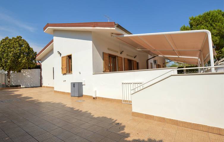 Ferienhaus für 8 Personen, mit Terrasse