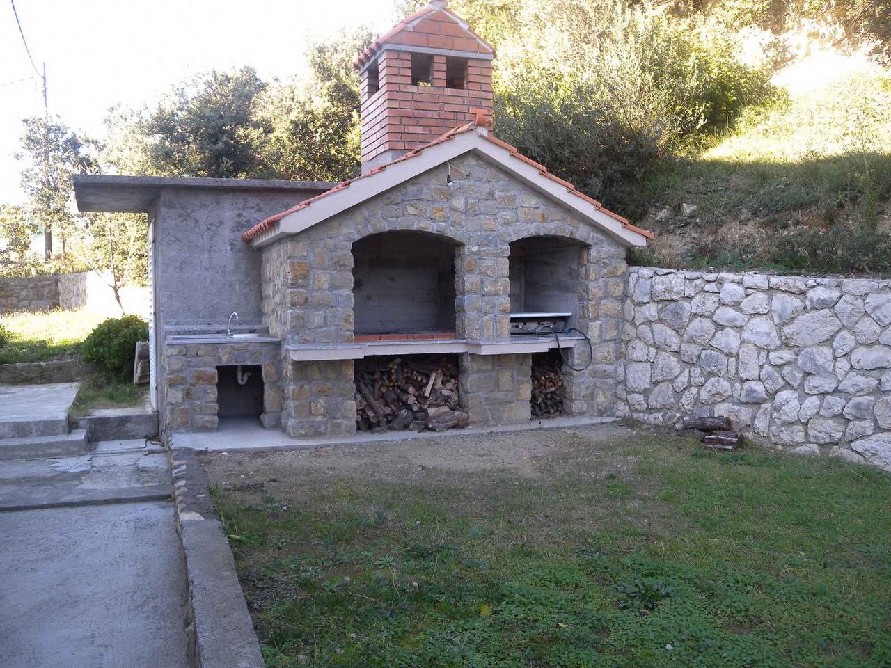 Ganze Ferienwohnung, Ferienwohnung mit Klimananlage und Terrasse in Kampor, Rab