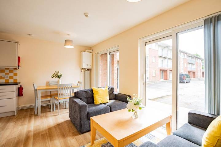 Holiday rental for 5 people in Limerick