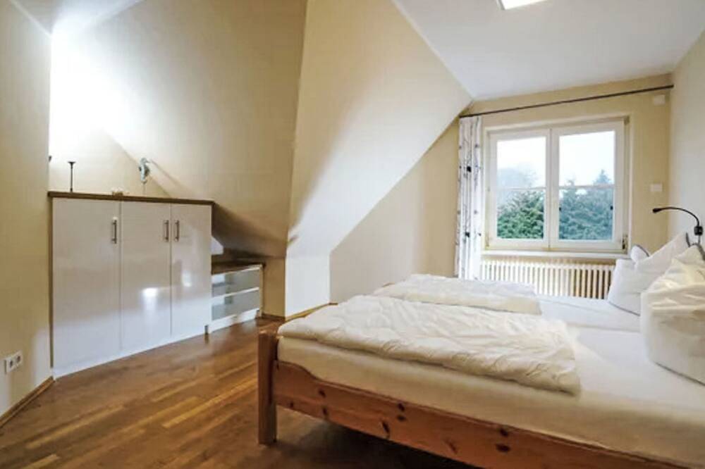 Villa Seeblick mit Sauna in Flessenow, Dobin am See
