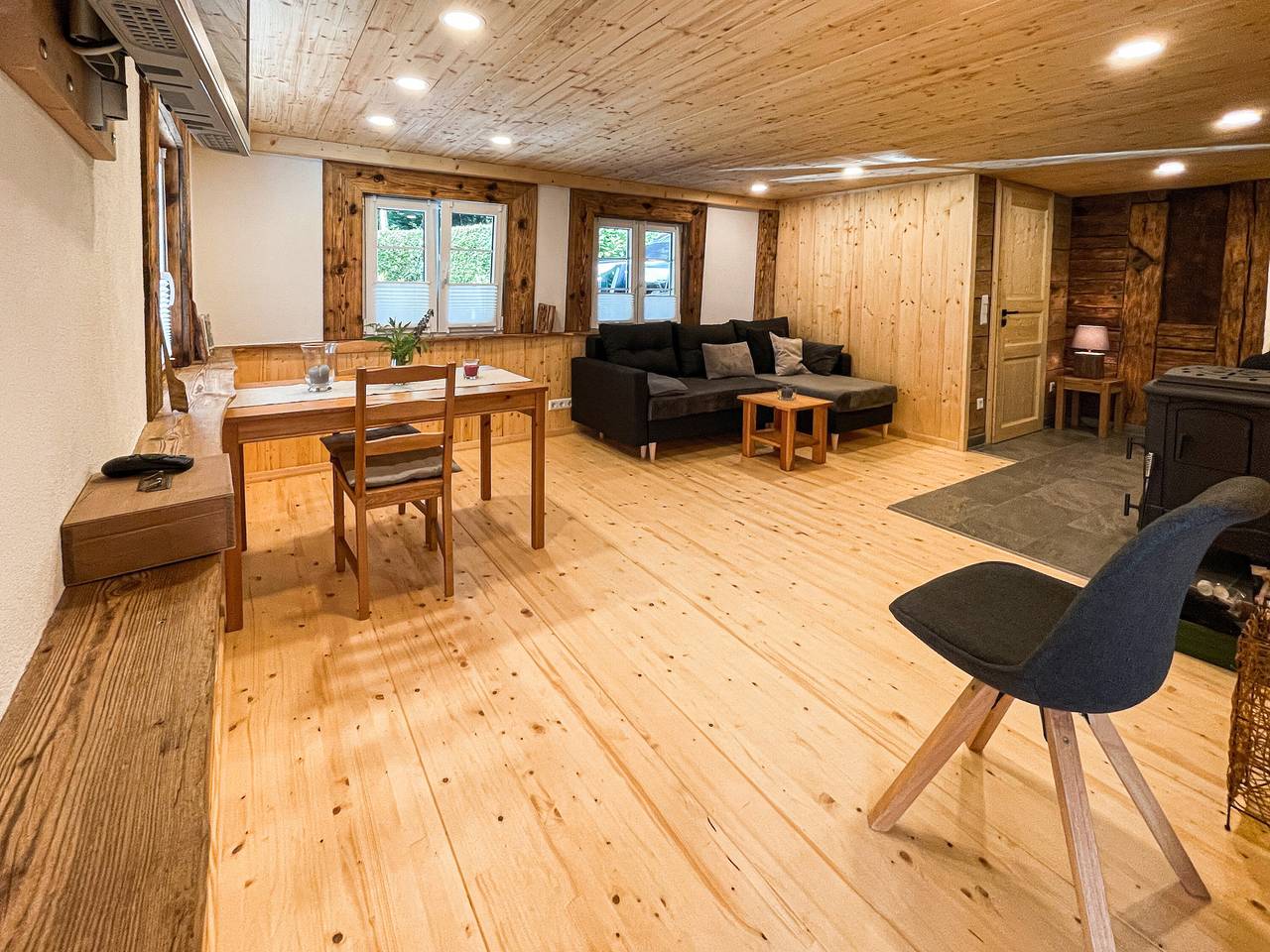 Ferienhaus 'Waldhäusle, 70qm' mit Bergblick, privater Terrasse und Wlan in Hornberg, Mittlerer Schwarzwald