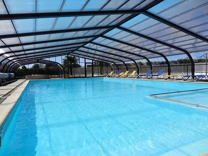 Camping pour 6 personnes, avec piscine