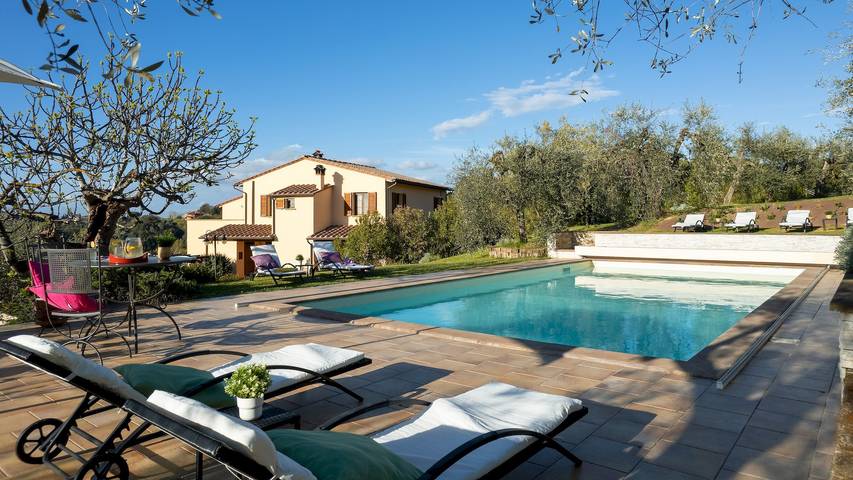Villa für 12 Personen, mit Terrasse und Garten in Casciana Terme Lari