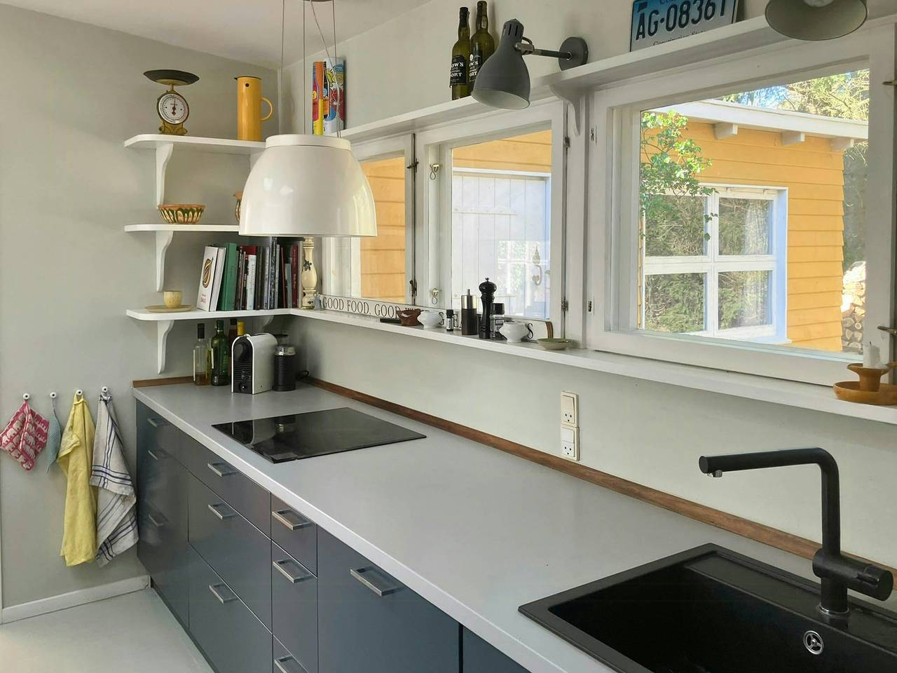 Gelbes Landhaus mit Charakter und Ruhe in Hornbæk, Kattegat Küste