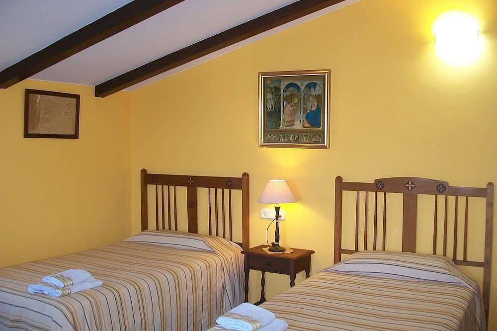 Una tranquila casa en el campo con piscina privada, Wifi y Bbq in Sancellas, Interior de Mallorca