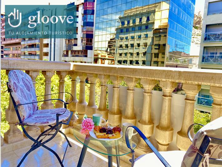 Holiday rental for 3 people, with balcony in Alicante