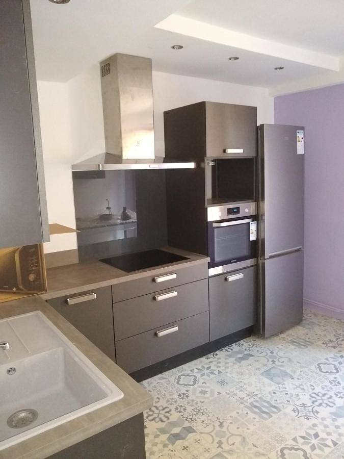 Appartement entier, Three-Bedroom Apartment in Nolay, Région de Beaune