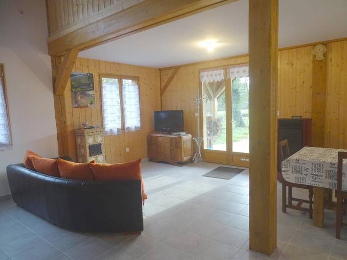 Gîte pour 10 personnes, avec jardin, animaux acceptés dans Belval-en-Argonne