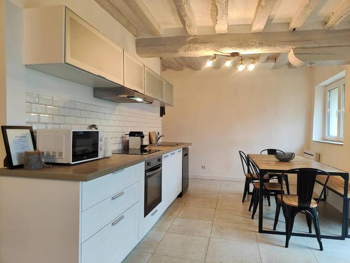 Location de vacances pour 8 personnes, avec terrasse et jardin, animaux acceptés à Souligné-Flacé - 4