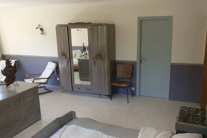 Location de vacances pour 10 personnes, avec jardin, animaux acceptés à Chambon (Gard) - 3