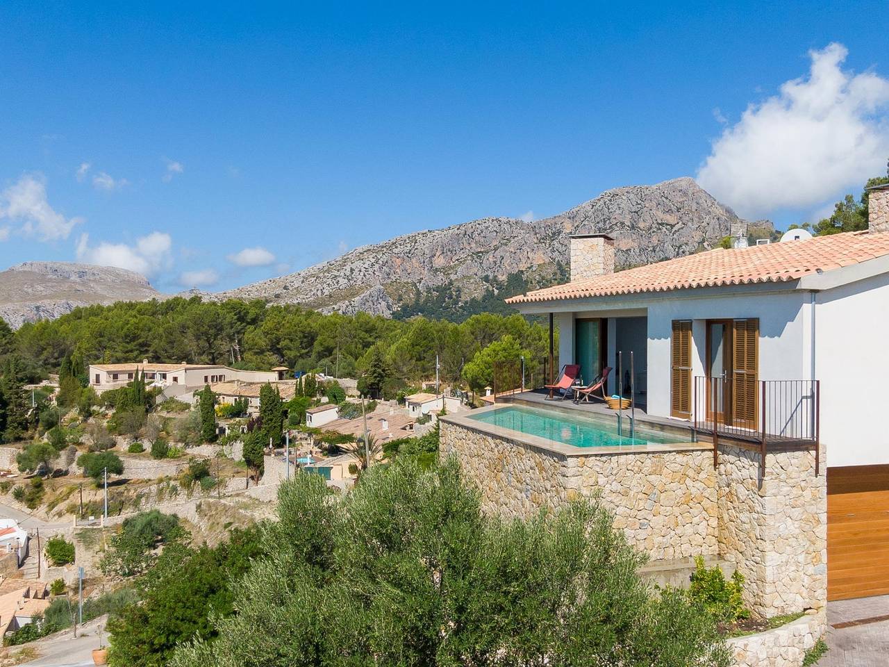 Can Jordi - Espectacular villa con piscina infinita en Galilea in Galilea, Puigpuñent