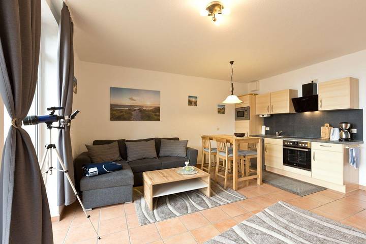 Ferienwohnung für 2 Personen, mit Seeblick und Balkon, mit Haustier an der Müritz - 3