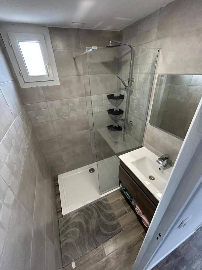 Location de vacances pour 8 personnes, avec terrasse et jardin à Crespin (Nord) - 3