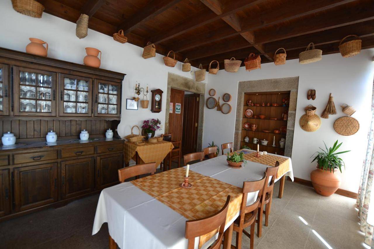 Six-Bedroom House in Vila de Prado, Distrito de Braga