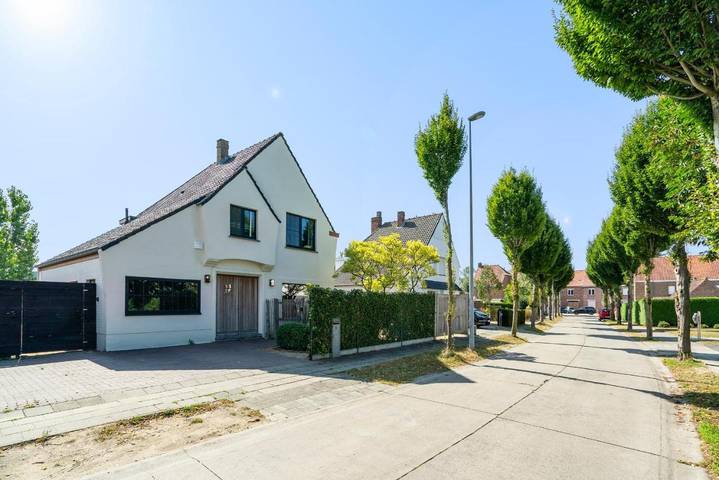 Villa pour 9 personnes, avec Terrasse et Jardin à Zedelgem