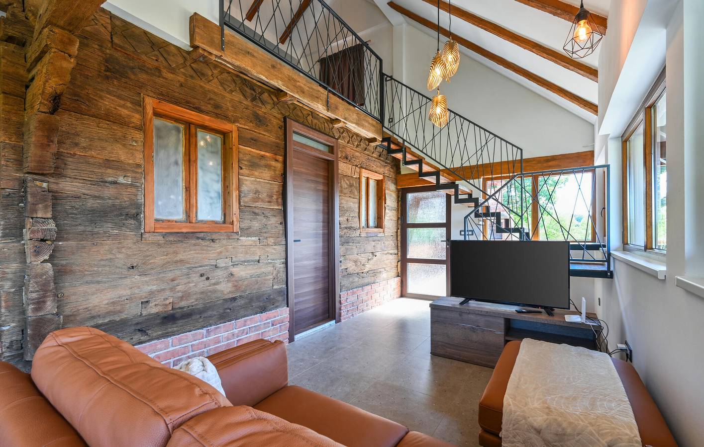 Gemütliche 128 m² große Wohnung mit Pool, WLAN und Parkplatz in Krapina-Zagorje