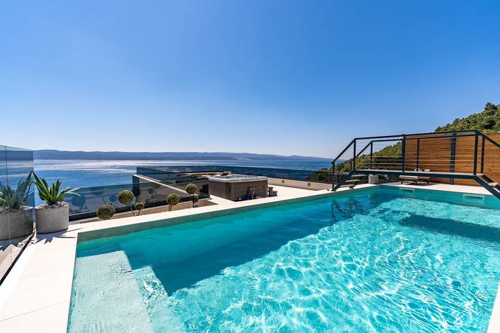 Ferienhaus für 12 Personen, mit Meerblick und Balkon/Terrasse sowie Garten und Pool in Pisak - 4