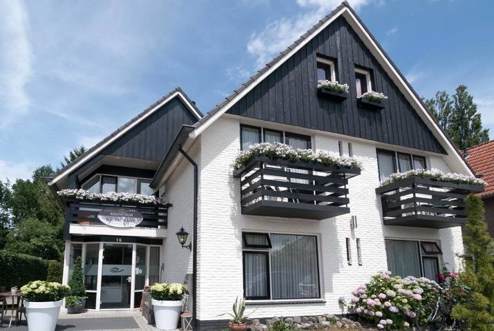 Hotel voor 2 personen, met Terras en Tuin in Ootmarsum