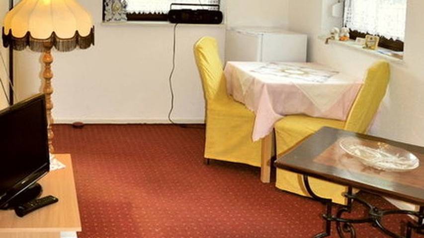 Ferienwohnung für 2 Personen, mit Garten und Terrasse in Hoppegarten - 4