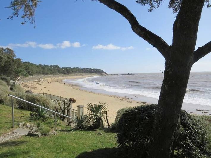 Gîte pour 4 personnes, avec vue et jardin dans Plage du Platin - 4
