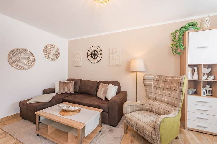 Ganze Wohnung, Ferienwohnung Zum Sonnenuntergang in Pudagla - mit Terrasse und schnellem Wlan in Pudagla, Usedom