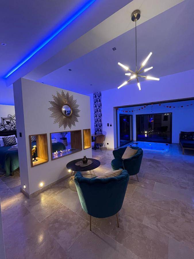 Maison d’hôte pour 2 personnes, avec jardin ainsi que piscine et vue dans Parc naturel régional de la Sainte-Baume - 2