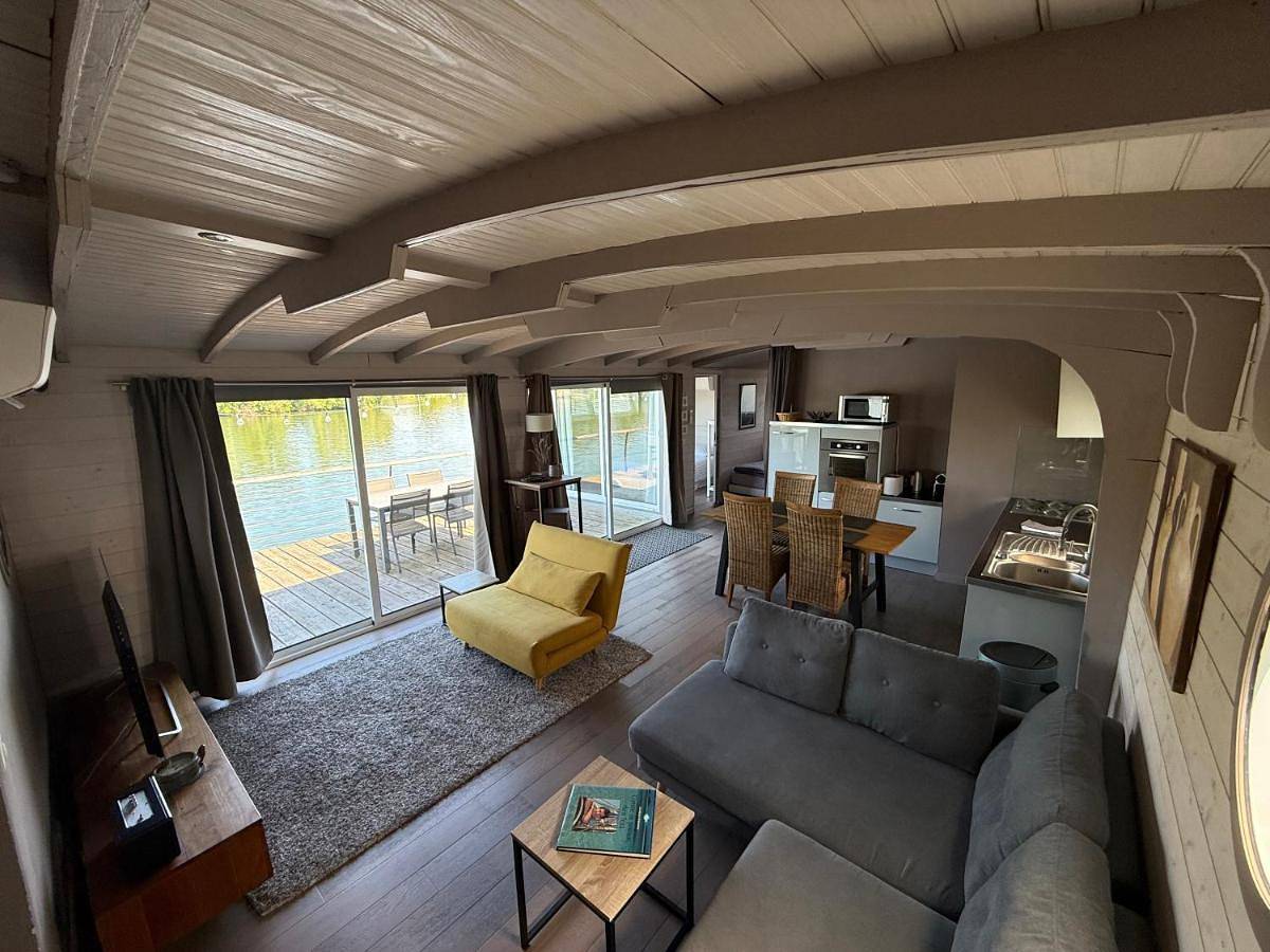 Maison bord de Seine à 20 min de Paris in Villennes-sur-Seine, Yvelines