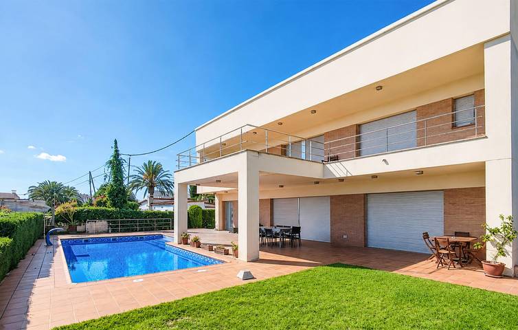 Maison de vacances pour 16 personnes, avec piscine et terrasse - 1