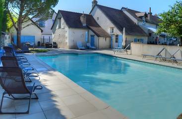 Location De Vacances pour 15 Personnes dans Dame-Marie-les-Bois, Vallée de la Loire, Photo 1