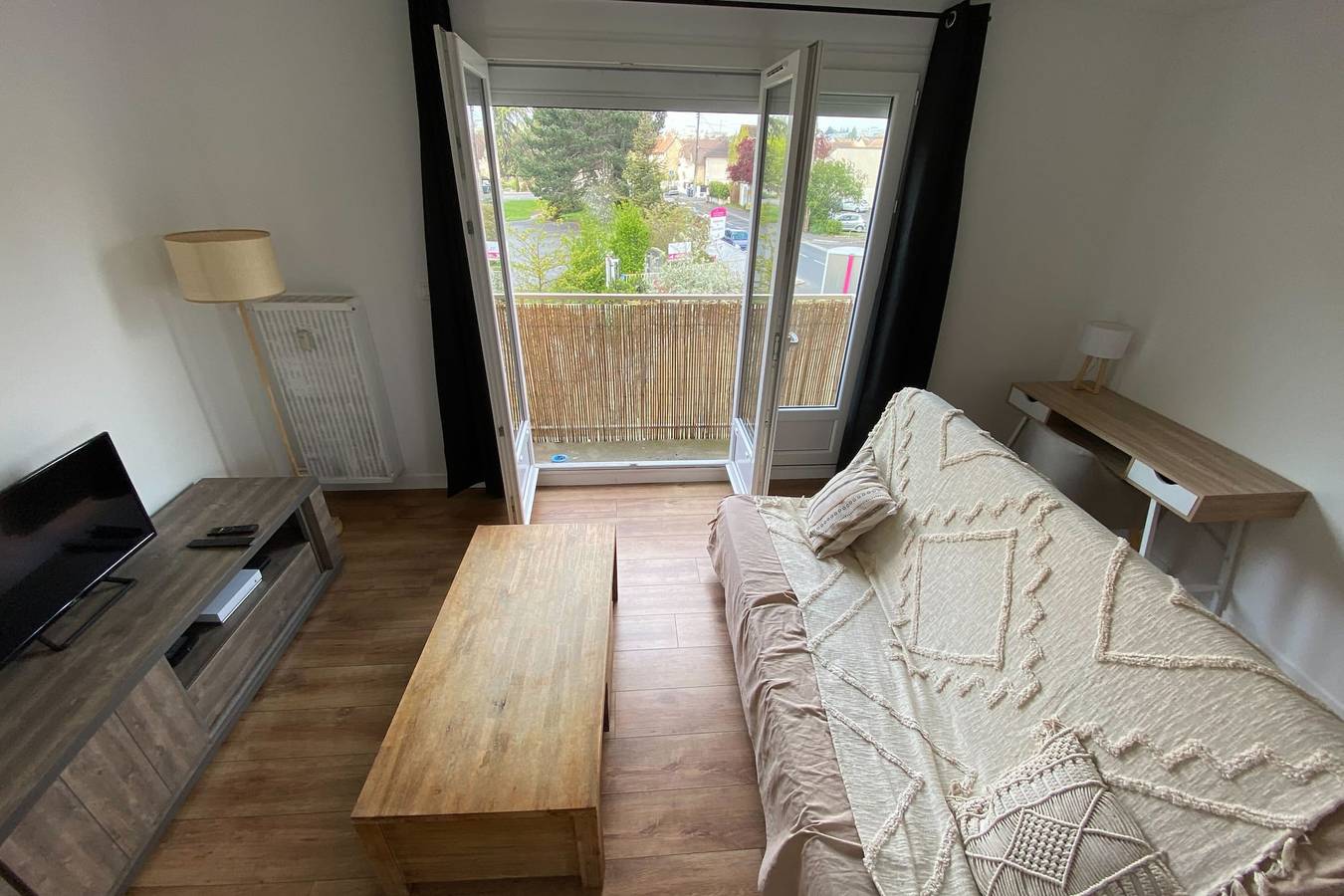 Apartamento entero, Very quiet and bright apartment in Caen in Caen, Región de Caen