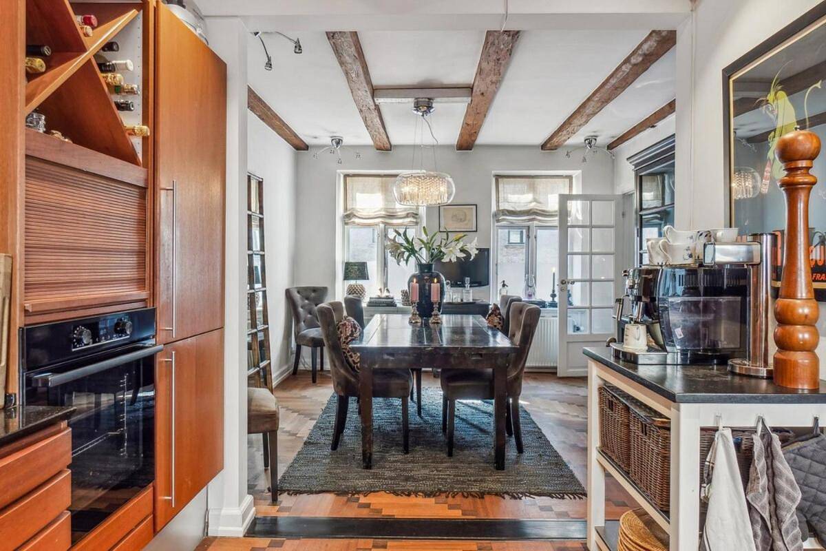 Two-Bedroom Villa in København sentrum, København