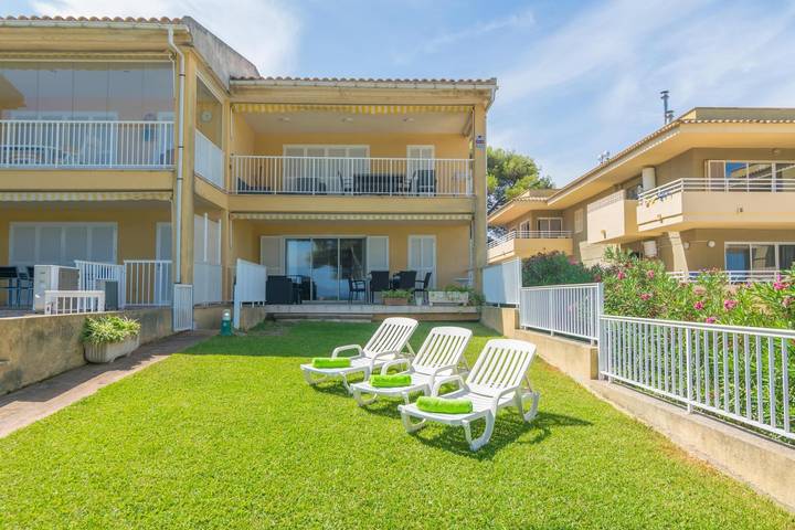 Ganze Ferienwohnung, Chillvista - Apartment mit Meerblick in Puerto de Alcúdia. Wifi gratis in Playa de Alcúdia, Alcúdia