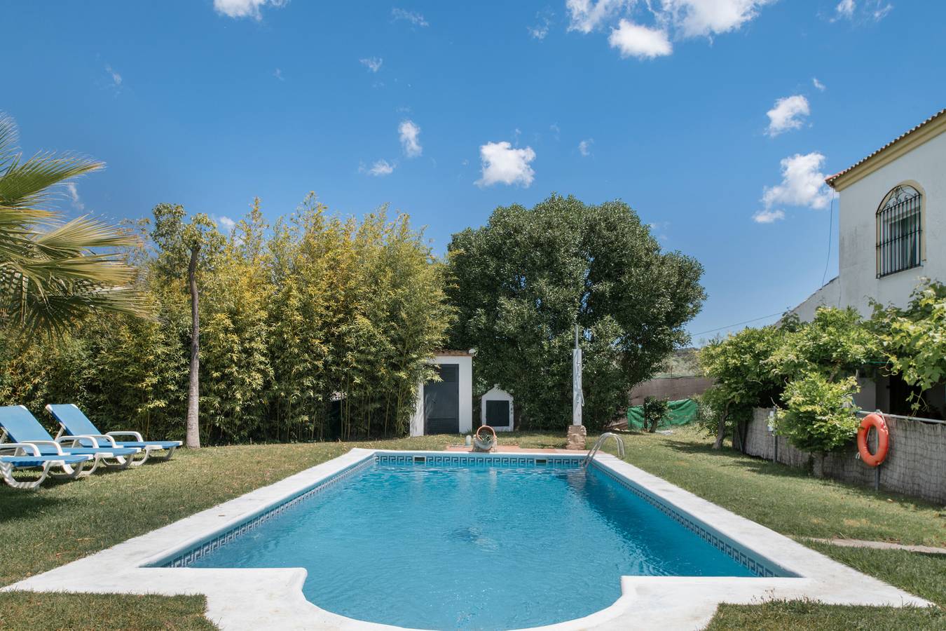 Landhuis 'Casa Rural Cantarrana' met Uitzicht op de Bergen, Wi-Fi en Airconditioning in Arriate, Málaga Provincie