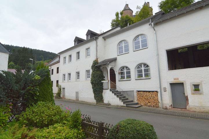 Ferienhaus für 8 Personen, mit Garten