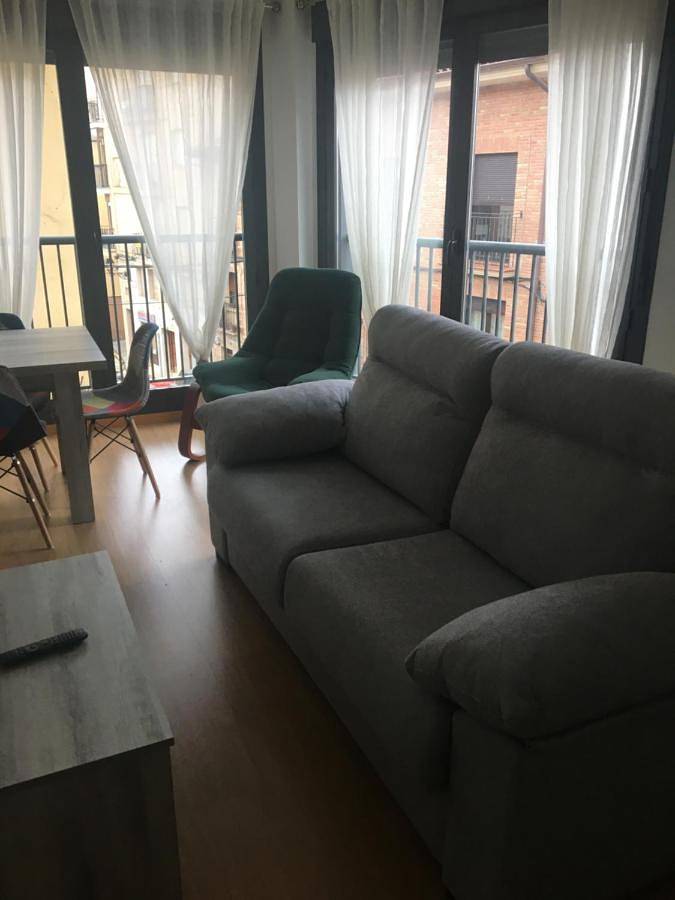 Gîte pour 6 personnes, avec balcon et vue à Nájera - 3