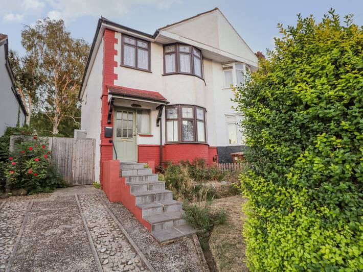 Cottage for 5 people, with garden in London