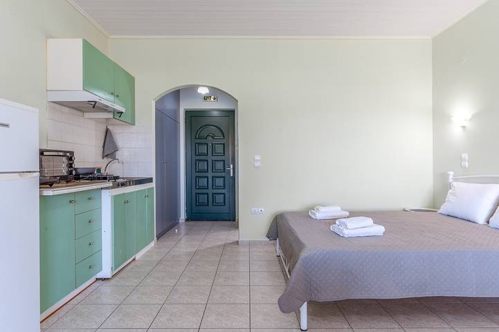 Gîte pour 4 personnes, avec balcon et jardin, adapté aux familles dans Région du Péloponnèse - 4