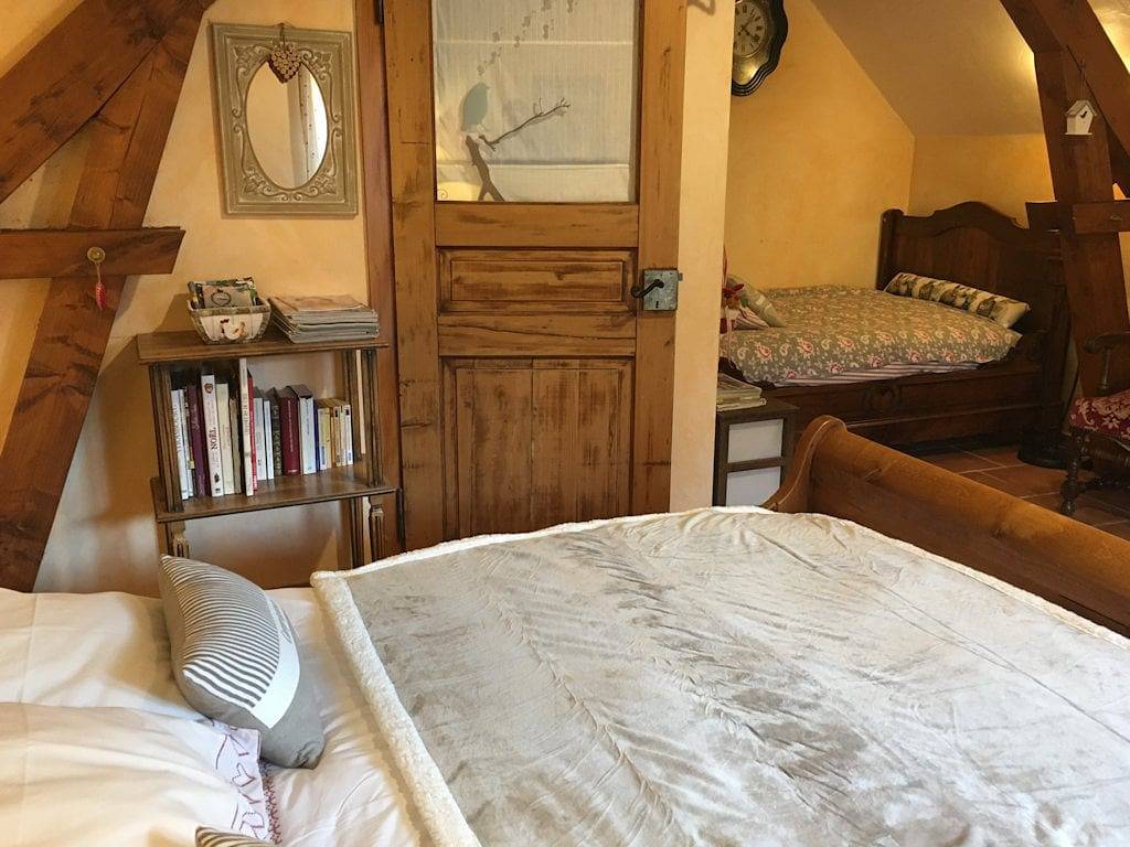 Chambres d'hôtes et Gîte Au Merlenchanteur Strasbourg - Chambre Campagne in Schiltigheim, Région de Strasbourg