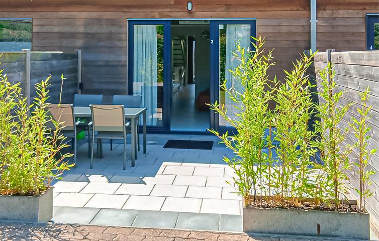 Ferienhaus für 4 Personen, mit Terrasse und Garten
