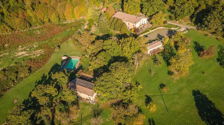 Appartamento per 3 persone, con giardino e panorama nonché sauna e piscina in Abbadia San Salvatore