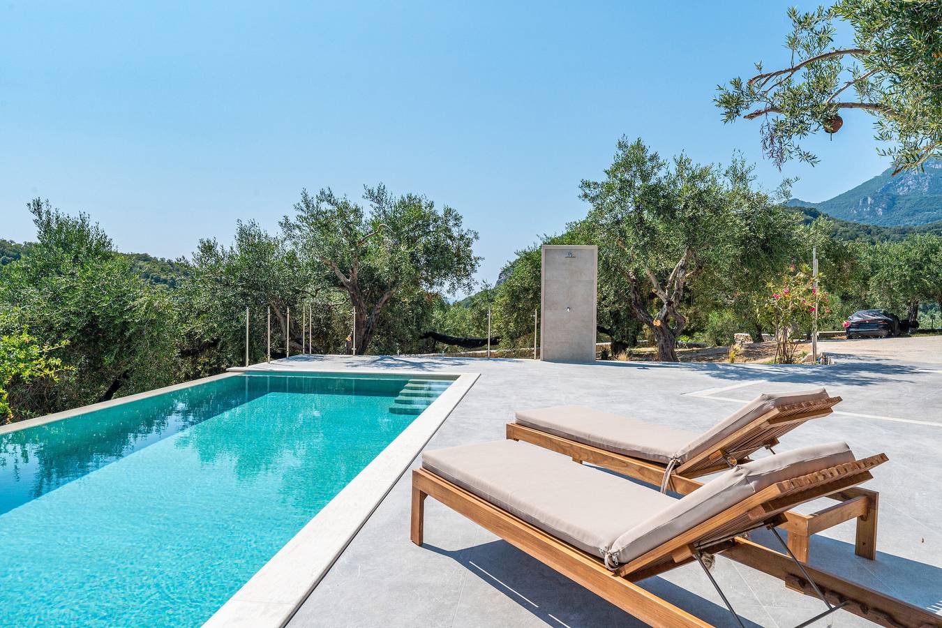 Geheel appartement, Appartement 'Alex Bar A' met zeezicht, Wi-Fi en airconditioning in Sarakiniko Strand, Preveza periferie-district