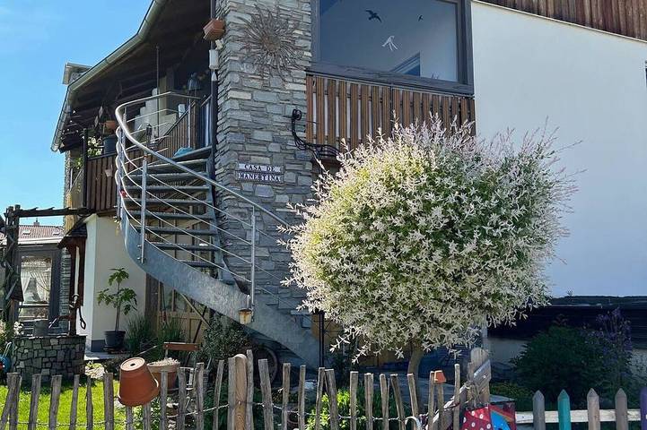 Ferienwohnung für 10 Personen, mit Balkon und Garten in Traunreut