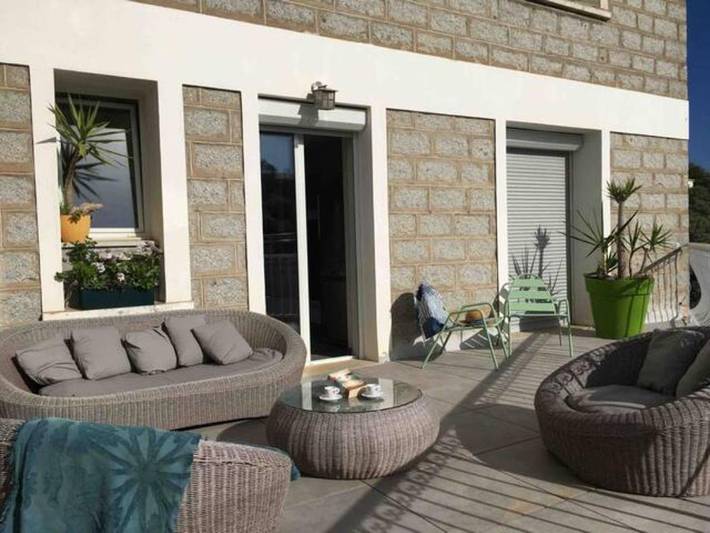 Gîte pour 4 personnes, avec balcon et vue dans Office de Tourisme Porto Vecchio Sud Corse - 2