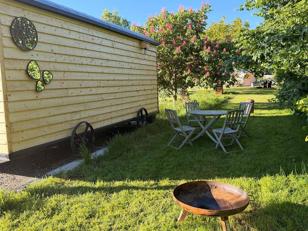 Tent in Greensands Ridge, Boughton Monchelsea