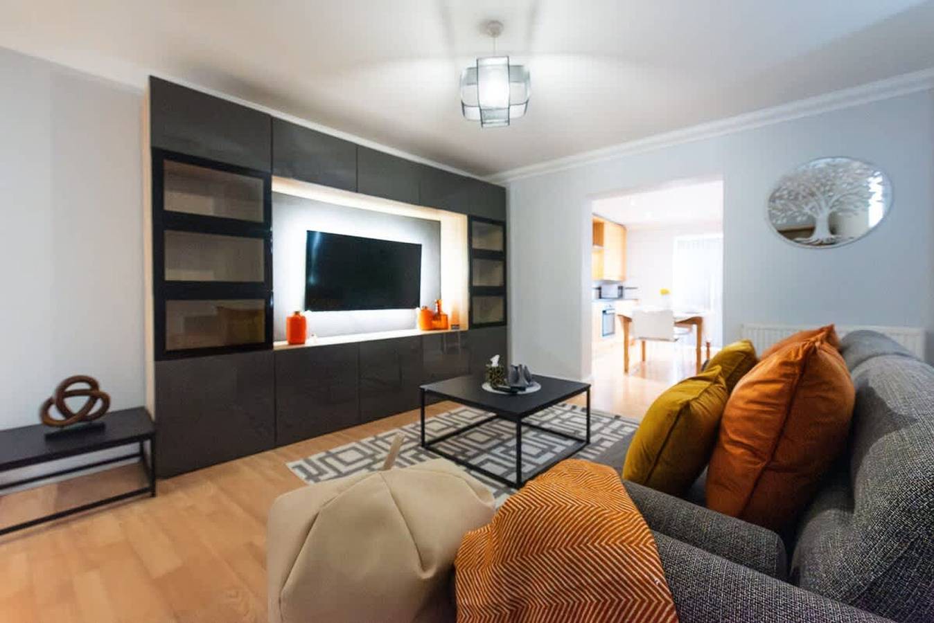 Riverside Gem  6Br with River view  Nr City Centre in Abbey Ward, Cambridge