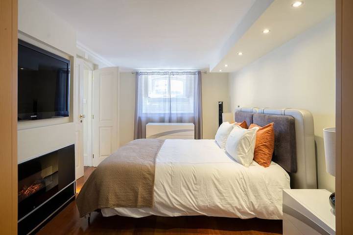 Ganze Wohnung, Charming Apt in Historic House - Center in Sé Nova (Coimbra), Coimbra