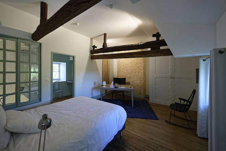 Location de vacances pour 14 personnes, avec jardin et terrasse à Azay-le-Brûlé - 4