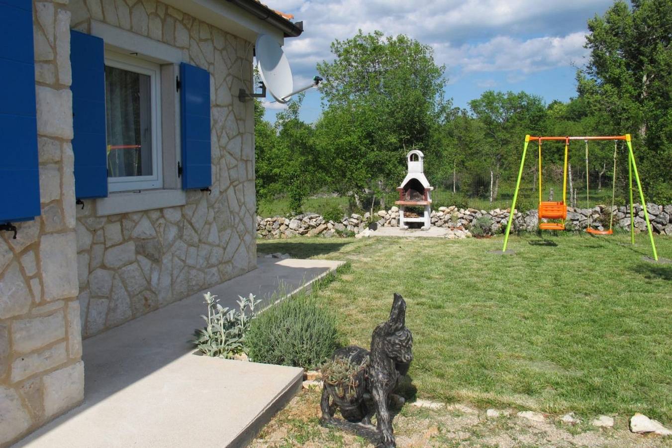 2-Zimmer-Haus mit Terrasse Malinska, Krk K-25084 in Malinska-Dubašnica, Krk