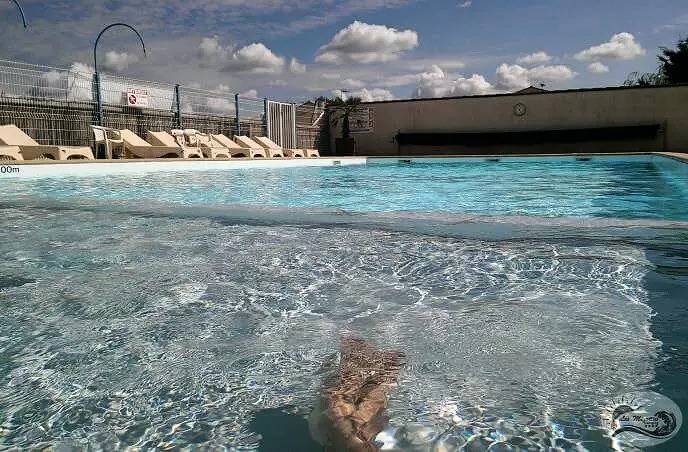 Camping für 2 Personen, mit Terrasse und Pool in Vendée - 2