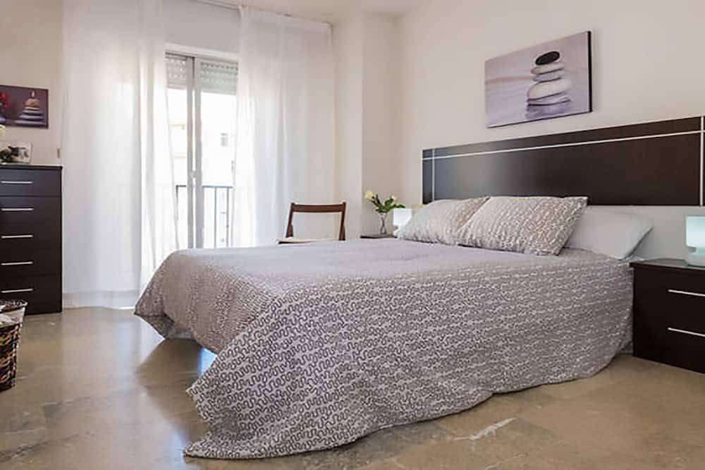 Entire apartment, Incredible sea views on the beachfront. in Playa Puerta del Mar, Almuñecar